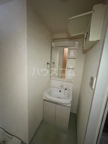 13/30 洗面