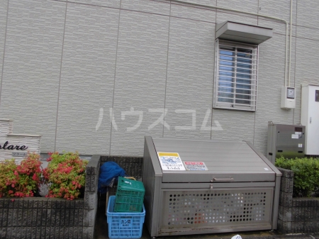 24/30 エントランス