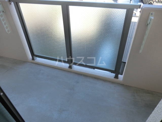 21/30 バルコニー