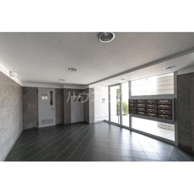 15/20 エントランス