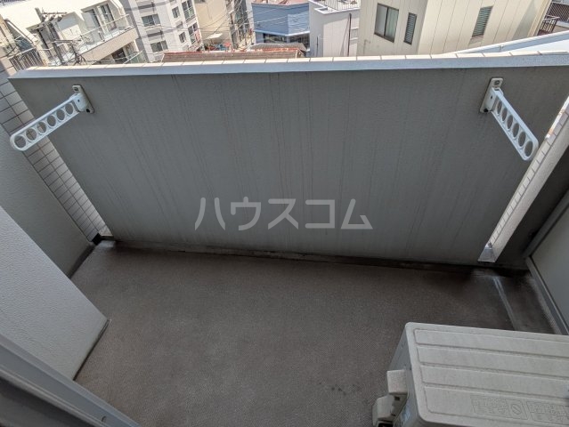 15/28 バルコニー
