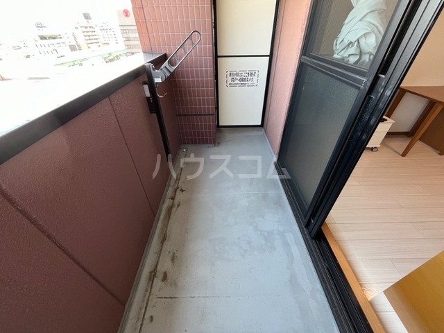 14/23 バルコニー