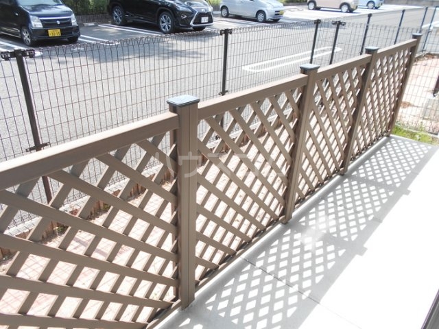 21/30 バルコニー