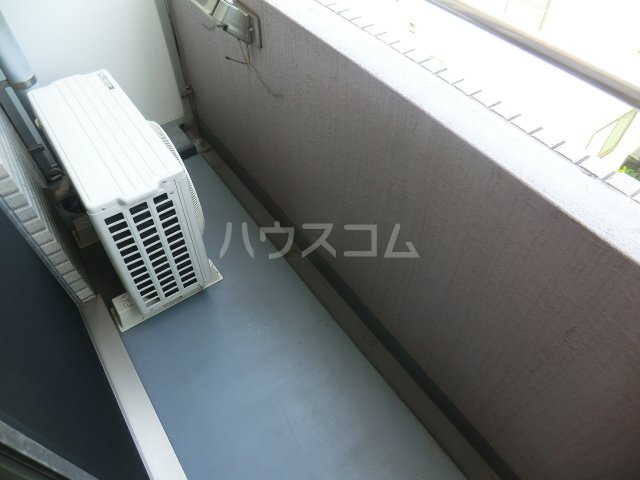 13/18 バルコニー