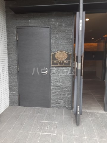 29/30 エントランス