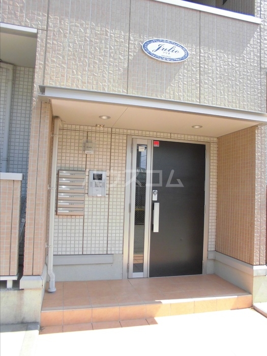 29/30 エントランス