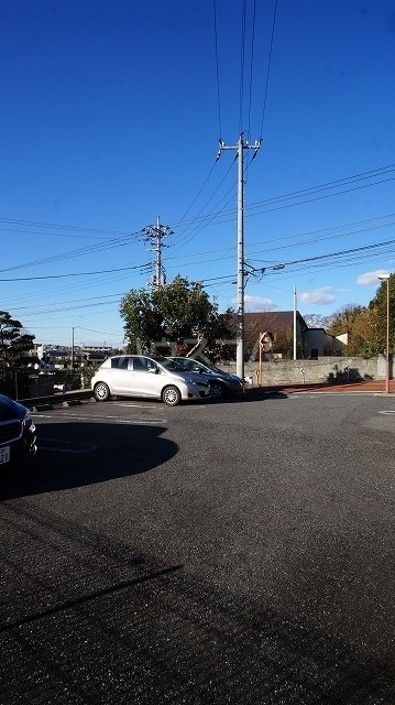 15/23 駐車場