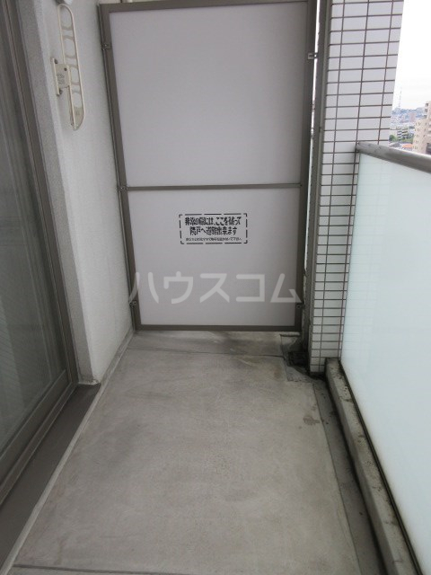23/30 バルコニー
