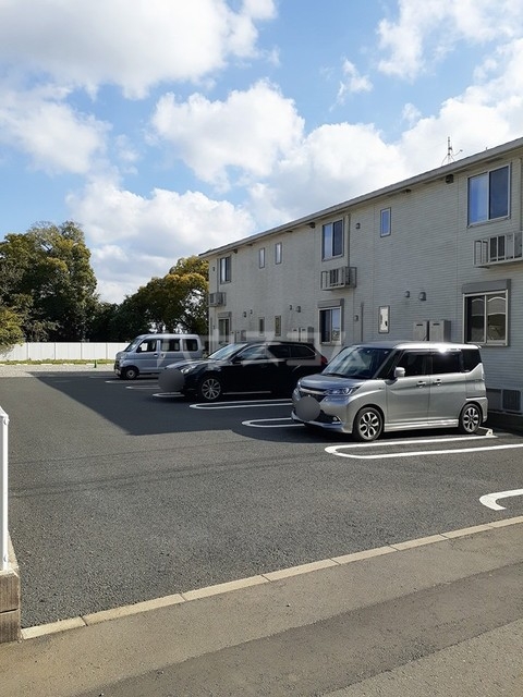 25/30 駐車場