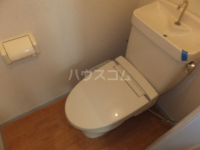 20/30 トイレ