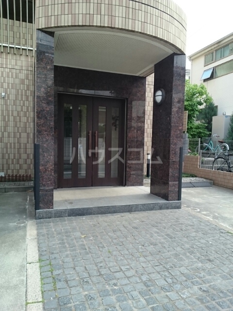 2/9 エントランス