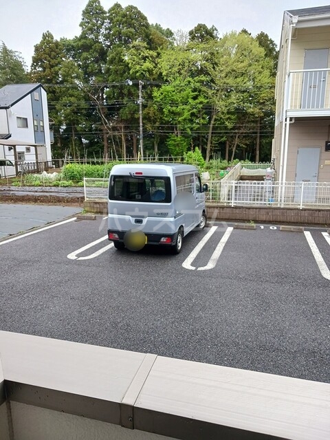 3/7 駐車場