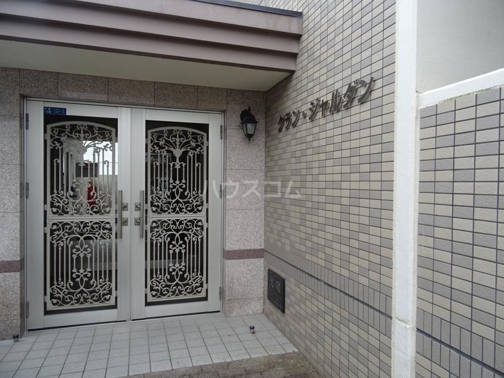 17/24 エントランス