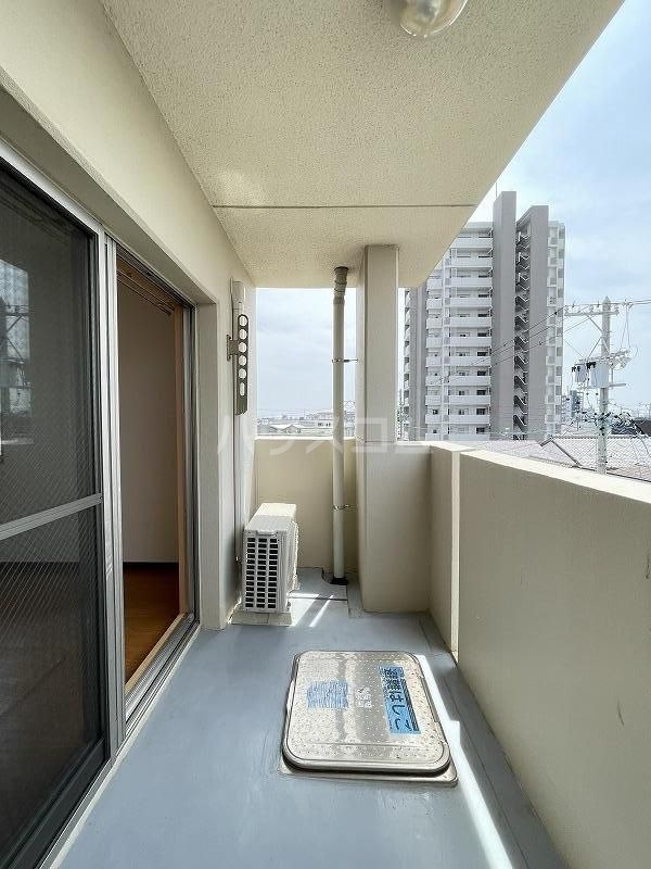 20/30 バルコニー