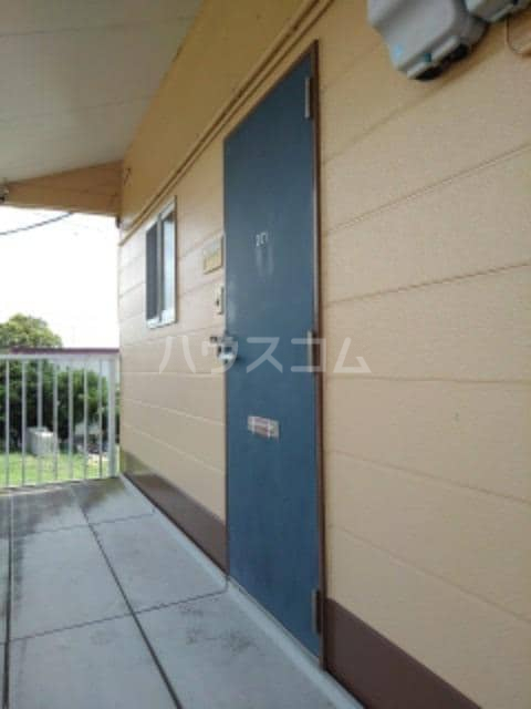 13/20 エントランス