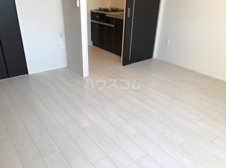 19/26 バルコニー