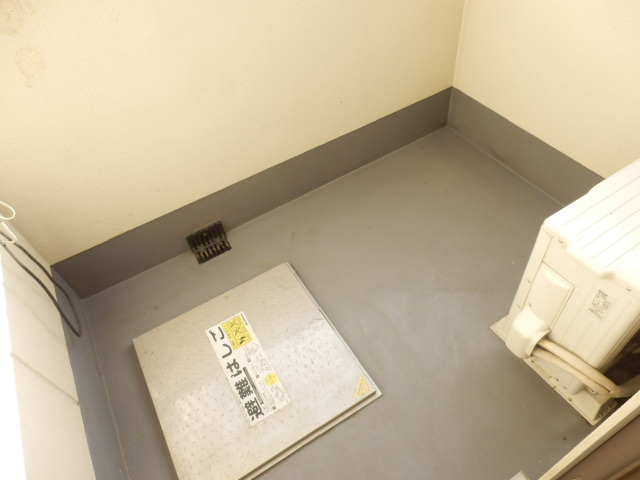 17/27 バルコニー