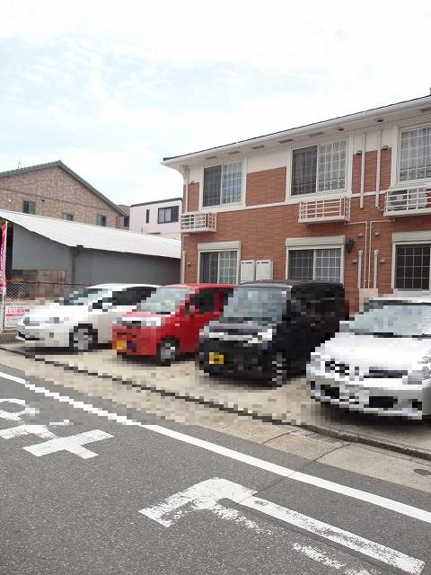 21/30 駐車場