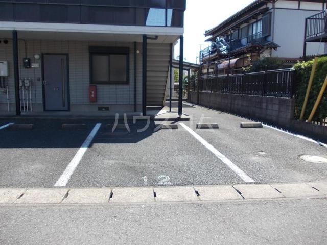15/21 駐車場