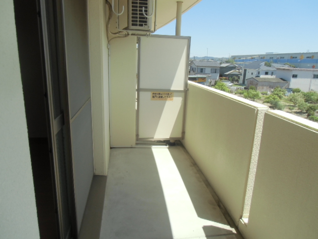 15/23 バルコニー