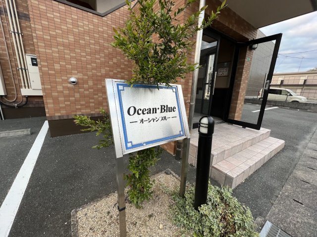 22/25 エントランス