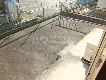 18/25 バルコニー