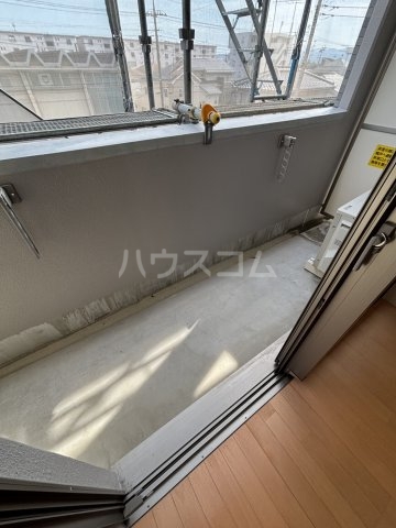 19/30 バルコニー