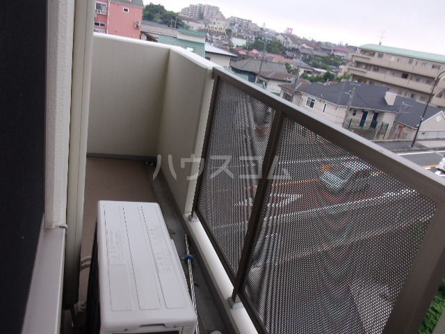 18/25 バルコニー