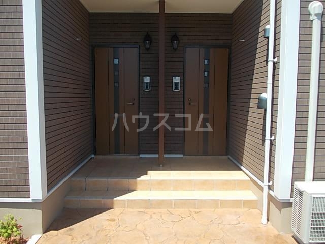 13/20 エントランス