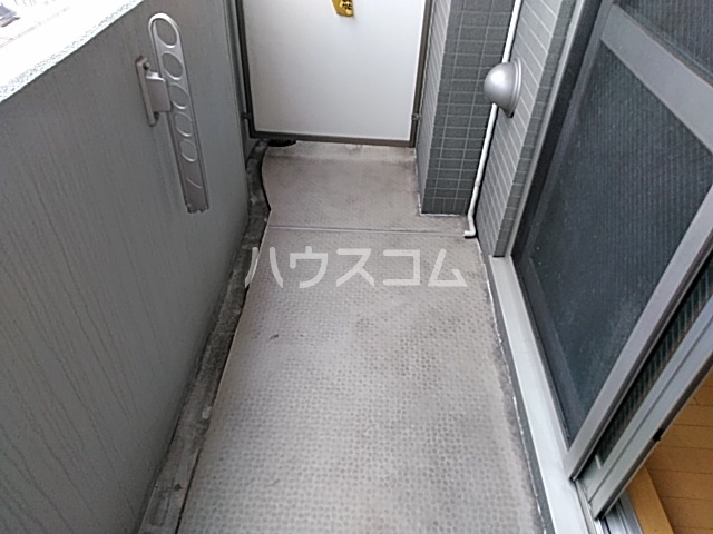 19/30 バルコニー