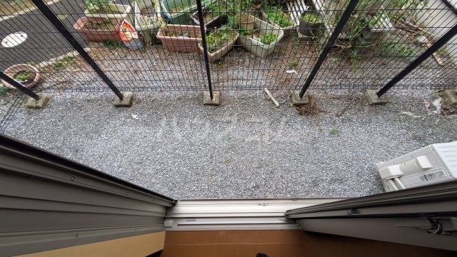 19/30 バルコニー