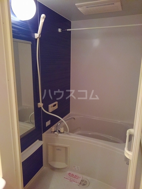13/26 浴室