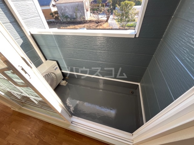 17/23 バルコニー