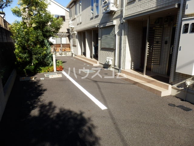 18/26 エントランス