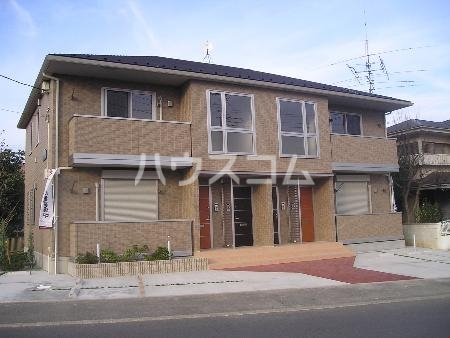 22/27 エントランス