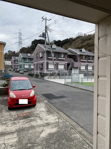 27/27 駐車場