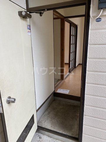 13/27 玄関