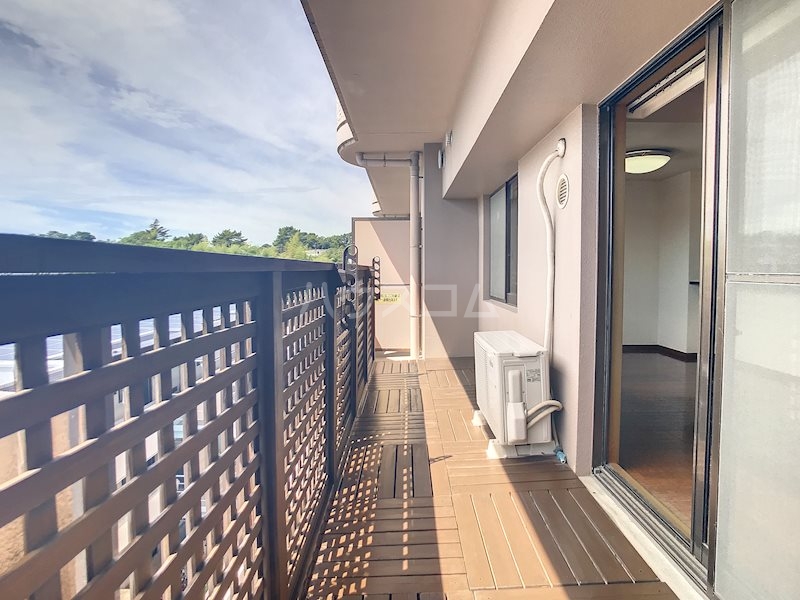 19/30 バルコニー