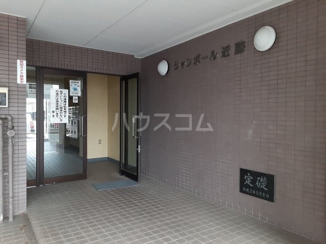 28/30 エントランス