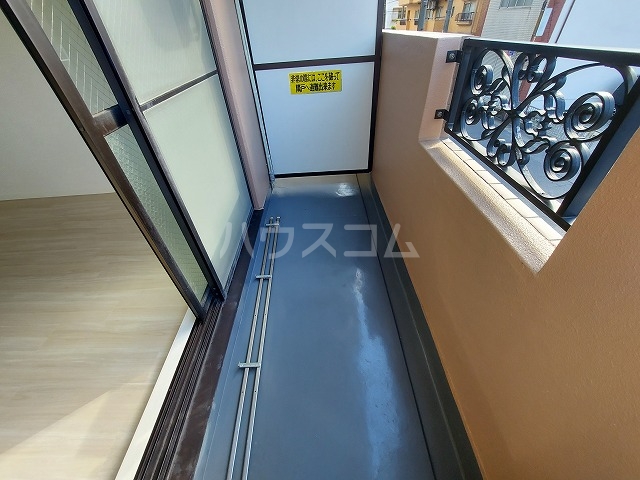 17/30 バルコニー