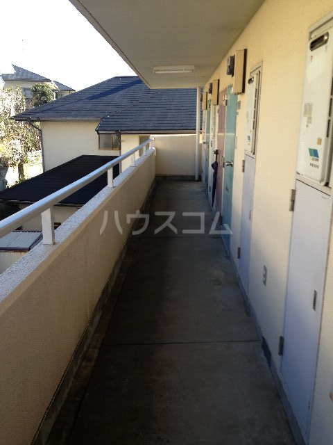 22/25 エントランス