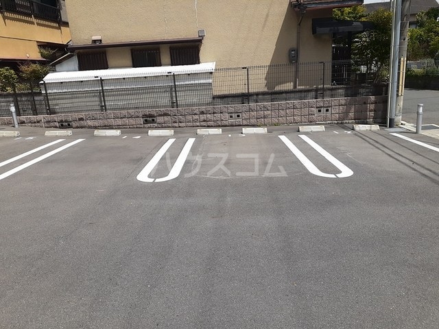 14/20 駐車場