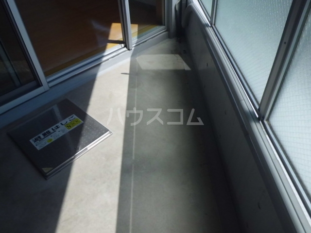 19/26 バルコニー