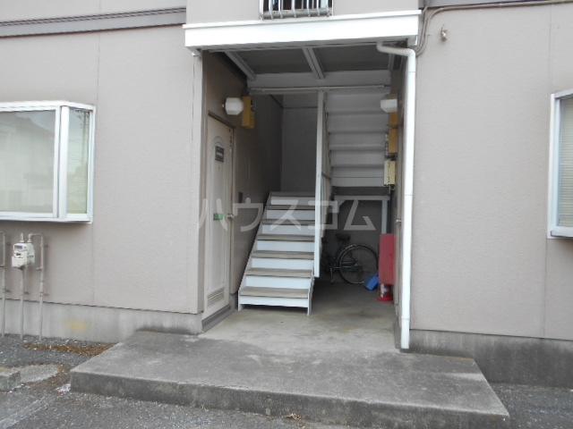 21/29 エントランス