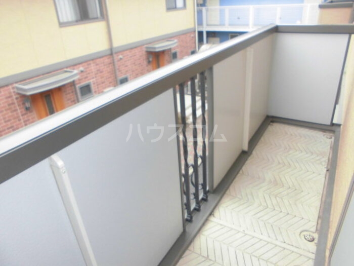 17/27 バルコニー