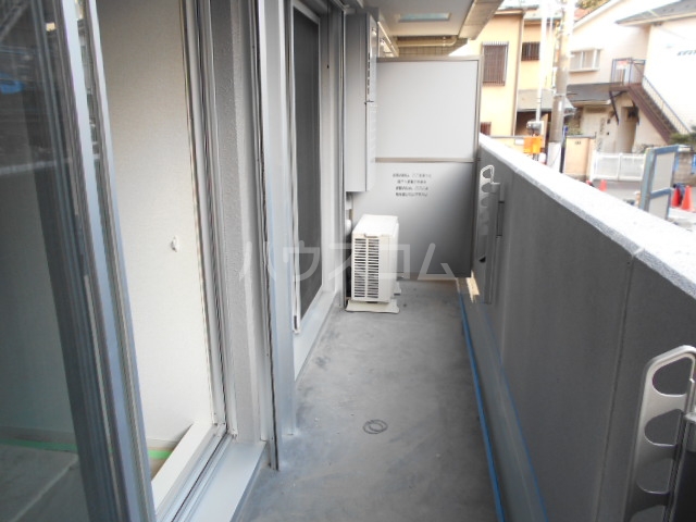 16/28 バルコニー