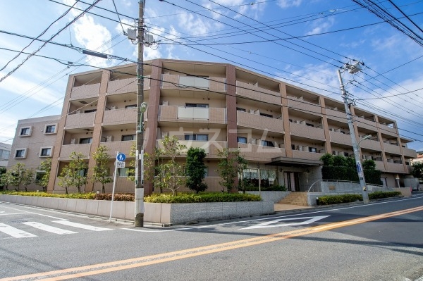 1/16 外観