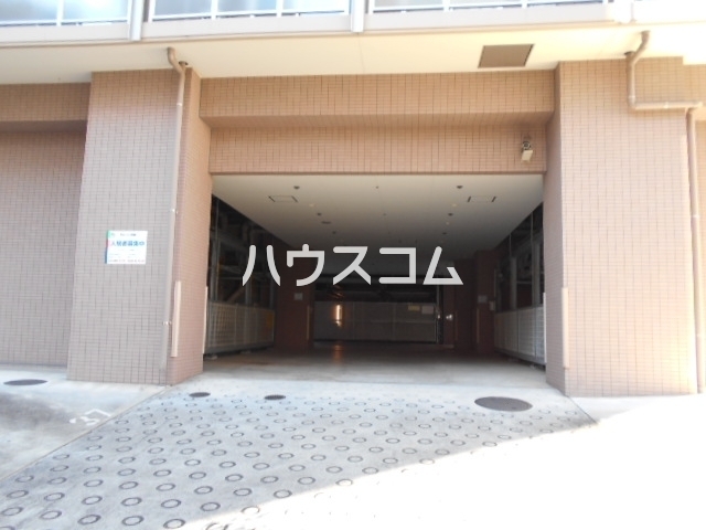 22/30 駐車場