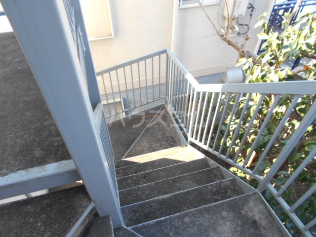 20/25 エントランス