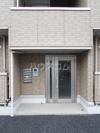 23/24 エントランス